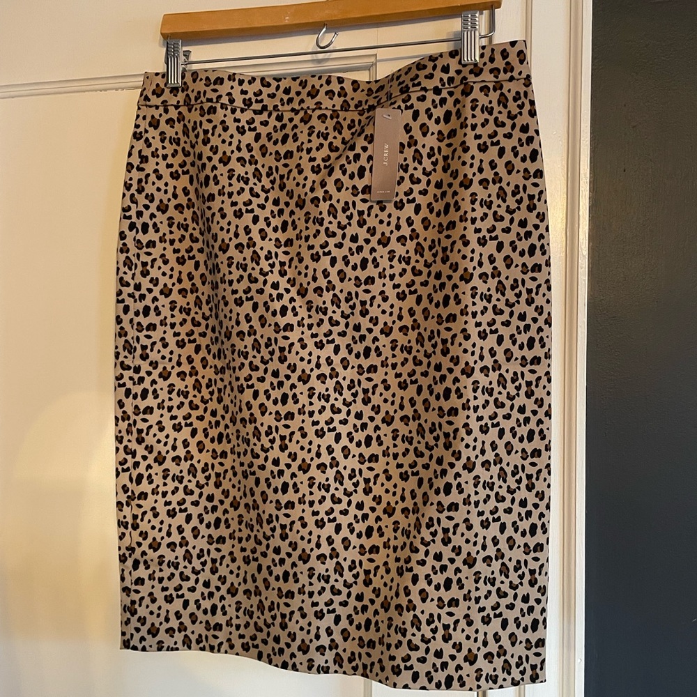 NWT JCrew Leopard Pencil Skirt